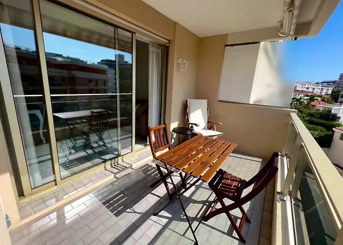 Juan Les Pins - Town Center - 4 People *