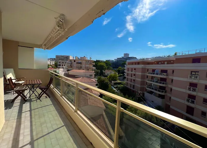 Juan Les Pins - Town Center - 4 People أنتيب